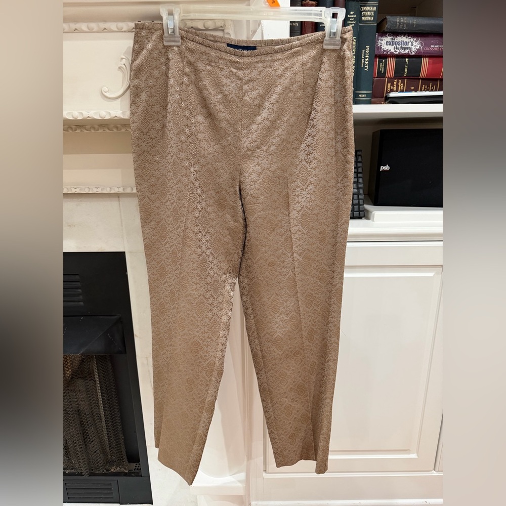 Ann Taylor Medallion Side Zip Ankle Pants twxtured 6P Tan Slit Hem preppy Career - Picture 2 of 14